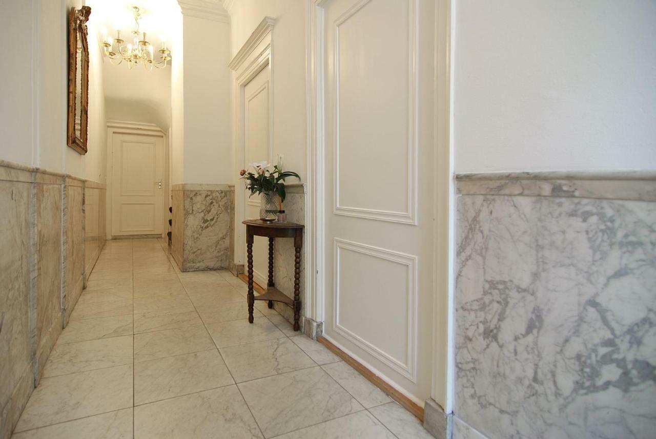 1637: Historic Canal View Suites Amsterdam Bagian luar foto